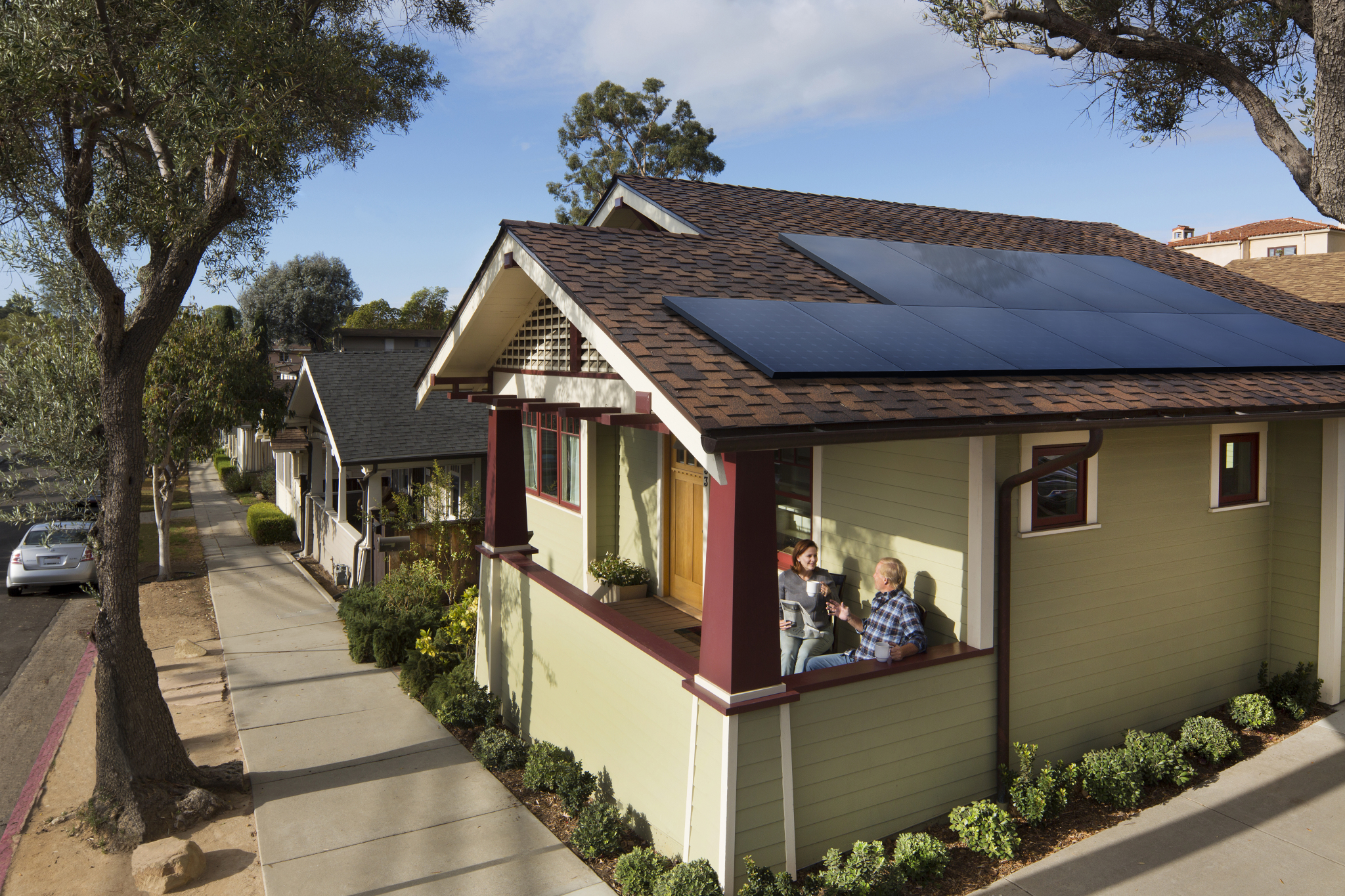 Lighting the Future: The Importance of Solar Electricity in the Electrification of Homes and Businesses