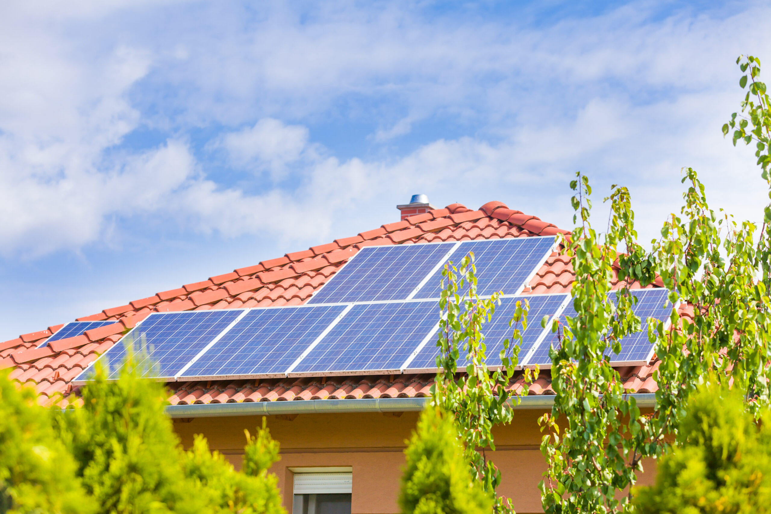 What Is Solar Leasing and Is It Right for Your Home?